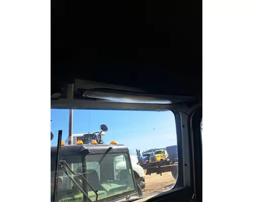 KENWORTH T600 Cab Mount