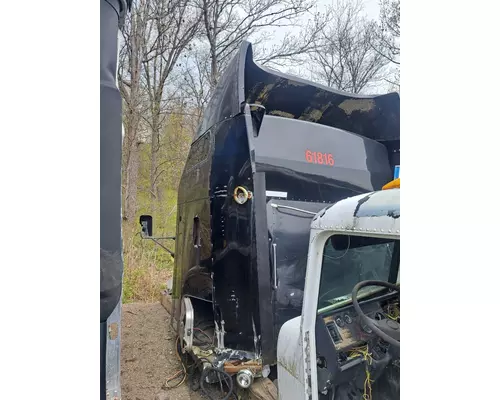 KENWORTH T600 Cab Mount