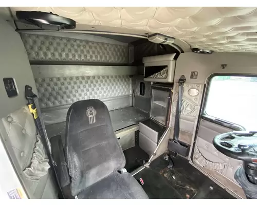 KENWORTH T600 Cab
