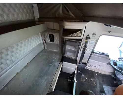 KENWORTH T600 Cab