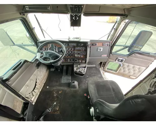 KENWORTH T600 Cab