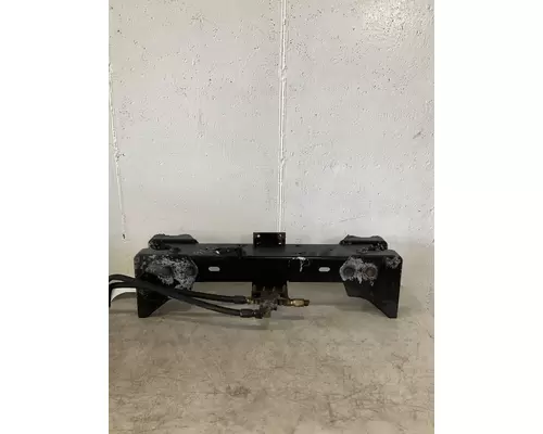 KENWORTH T600 Crossmember