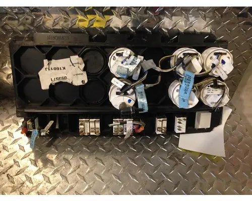 KENWORTH T600 Dash  Console Switch