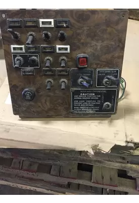 KENWORTH T600 Dash Panel