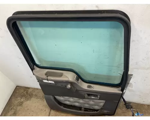 KENWORTH T600 Door Assembly, Front