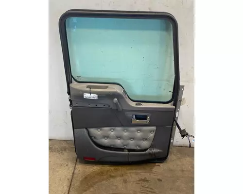 KENWORTH T600 Door Assembly, Front