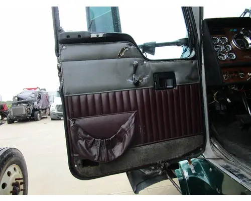 KENWORTH T600 Door Assembly, Front
