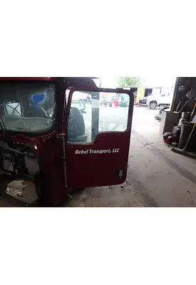 KENWORTH T600 Door Assembly, Front