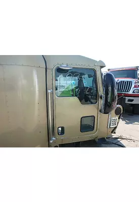 KENWORTH T600 Door Assembly, Front