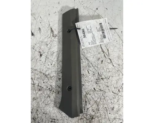 KENWORTH T600 Door Panel (Trim)