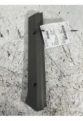KENWORTH T600 Door Panel (Trim)