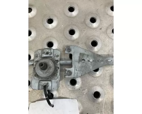 KENWORTH T600 Door Window Crank, Front