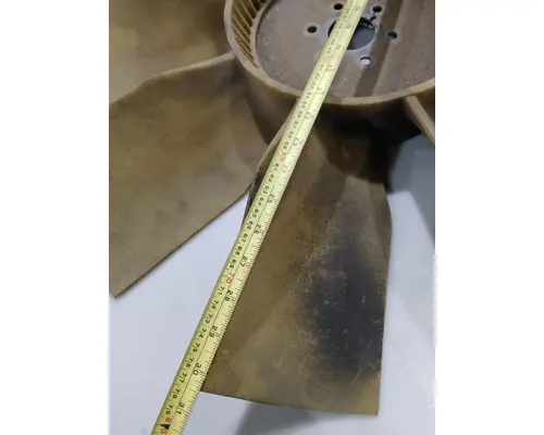 KENWORTH T600 Fan Blade