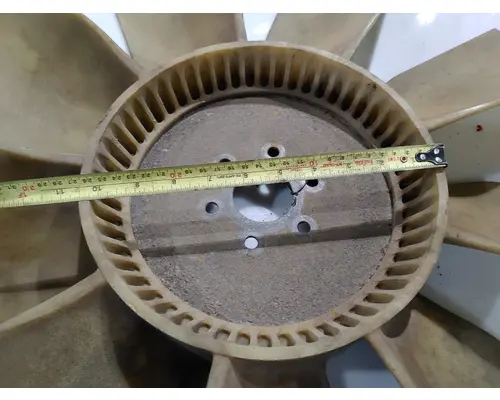KENWORTH T600 Fan Blade
