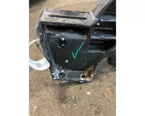 KENWORTH T600 Frame Horn