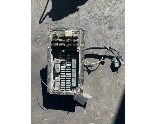 KENWORTH T600 Fuse Box