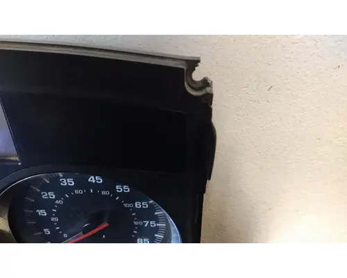 KENWORTH T600 GAUGE CLUSTER