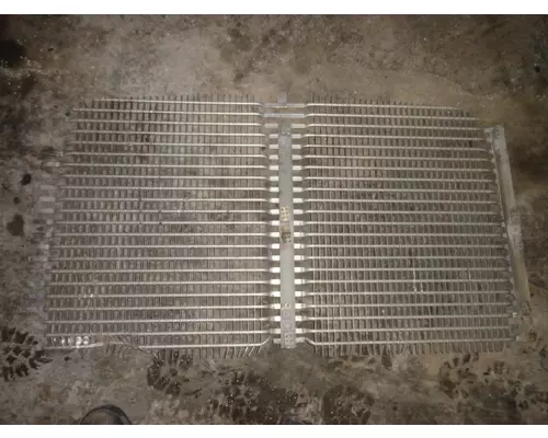 KENWORTH T600 Grille