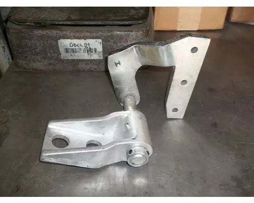 KENWORTH T600 HOOD HINGE