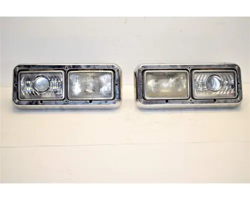 KENWORTH T600 Headlamp Assembly