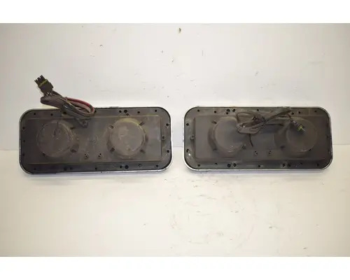 KENWORTH T600 Headlamp Assembly