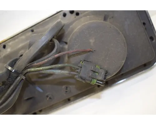 KENWORTH T600 Headlamp Assembly