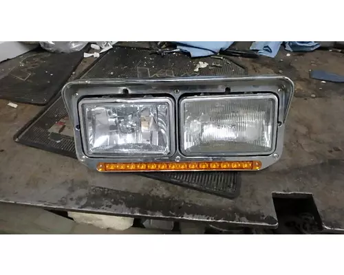 KENWORTH T600 Headlamp Assembly