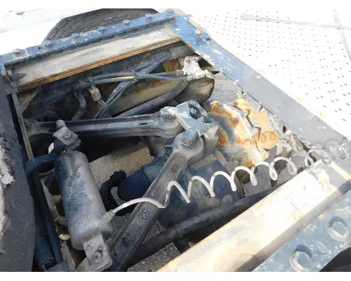 KENWORTH T600 Hood Closeout Panel 114