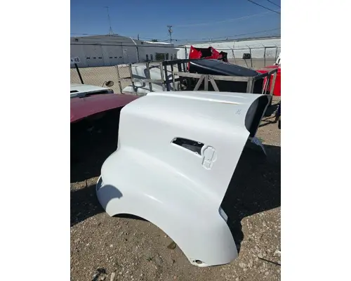 KENWORTH T600 Hood 