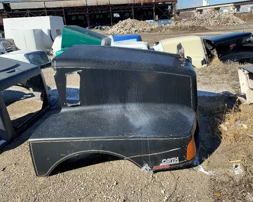 KENWORTH T600 Hood