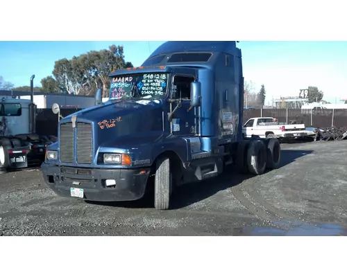 KENWORTH T600 Hood