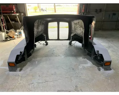 KENWORTH T600 Hood