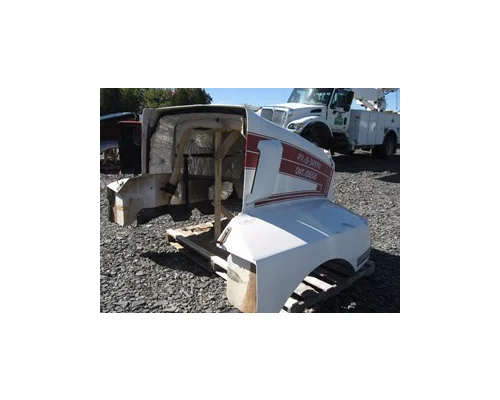 KENWORTH T600 Hood