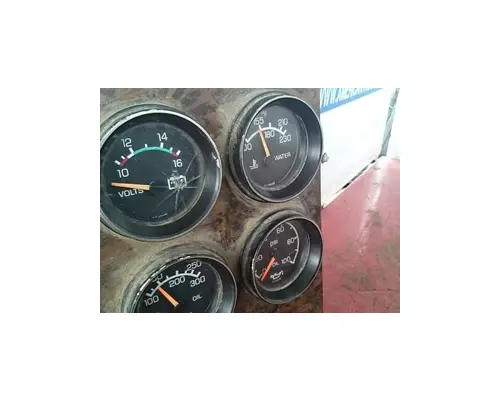 KENWORTH T600 Instrument Cluster