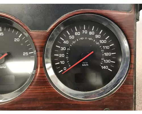 KENWORTH T600 Instrument Cluster