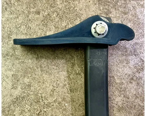 KENWORTH T600 Latches and Locks