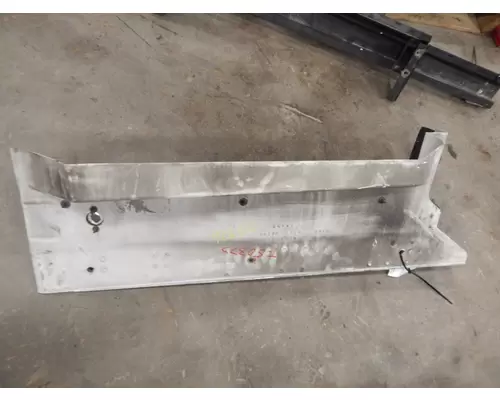 KENWORTH T600 Side Fairing