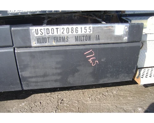 KENWORTH T600 Side Fairing