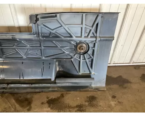 KENWORTH T600 Skirt