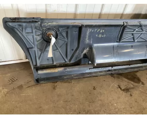 KENWORTH T600 Skirt