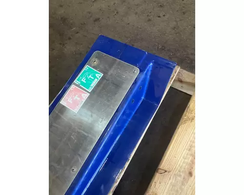 KENWORTH T600 Skirt