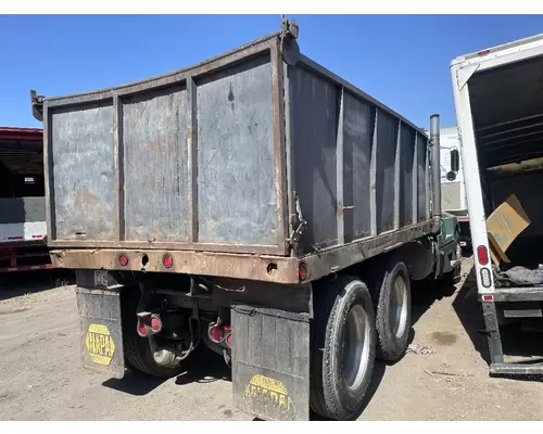 KENWORTH T600 Vehicle For Sale