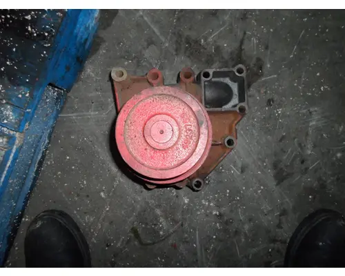KENWORTH T600 Water Pump
