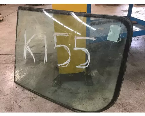 KENWORTH T600 Windshield Glass