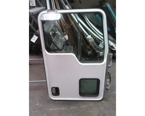 KENWORTH T660 2008-2018 DOOR ASSEMBLY, FRONT