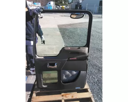 KENWORTH T660 2008-2018 DOOR ASSEMBLY, FRONT