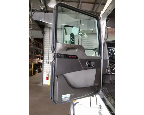 KENWORTH T660 2008-2018 DOOR ASSEMBLY, FRONT