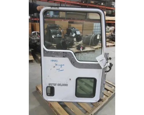 KENWORTH T660 2008-2018 DOOR ASSEMBLY, FRONT