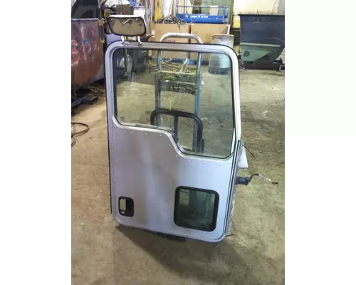 KENWORTH T660 2008-2018 DOOR ASSEMBLY, FRONT