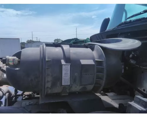 KENWORTH T660 AIR CLEANER